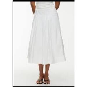 Wild Fable Long White Skirt Size Medium NWT with Ruched top